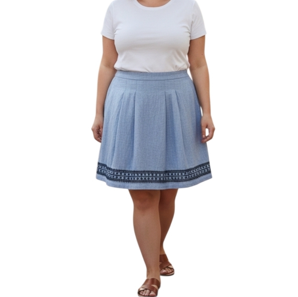 Tommy Hilfiger Chambray  A-Line Skirt Size 18 Navy Embroidery Hem Pleated Front